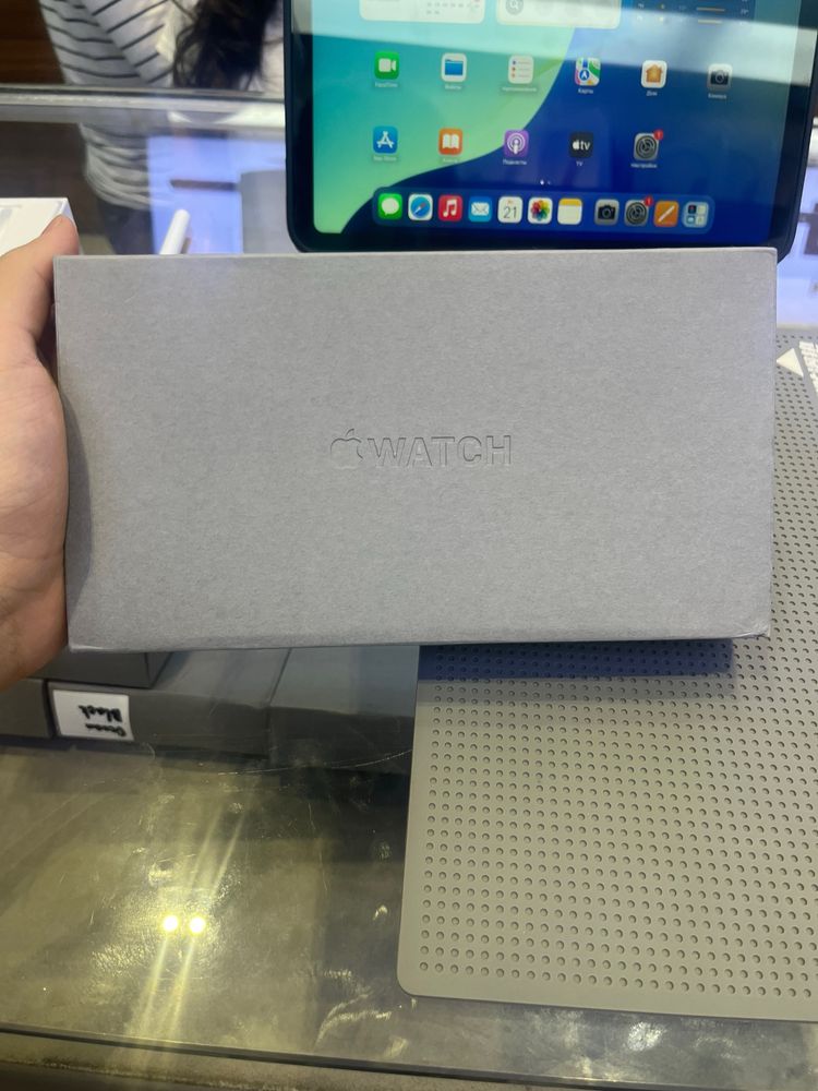 Airpods 4 orginal.