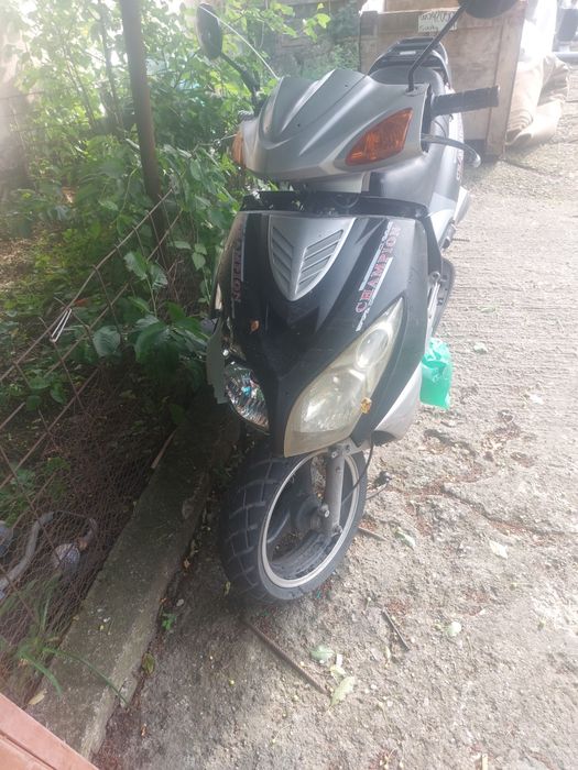 Scutere  de vânzare