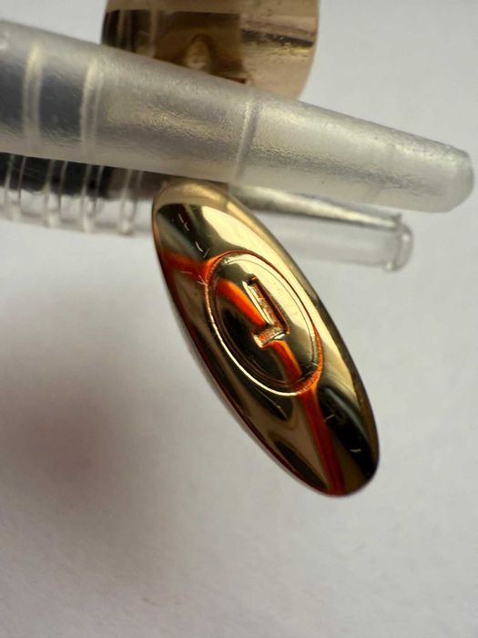 Set accesorii de lux - Butoni si ac pentru cravata