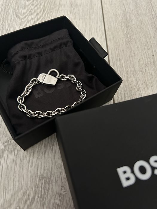 Дамска гривна Boss