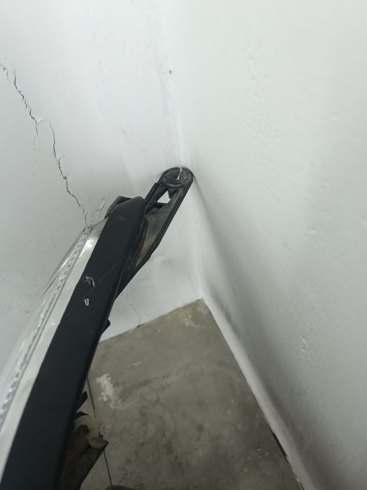 Cobalt oldi o'ng tarap fara, кобальт передний правый фара