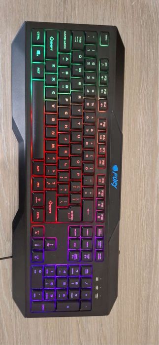 Геймърска клавиатура Fury + слушалки