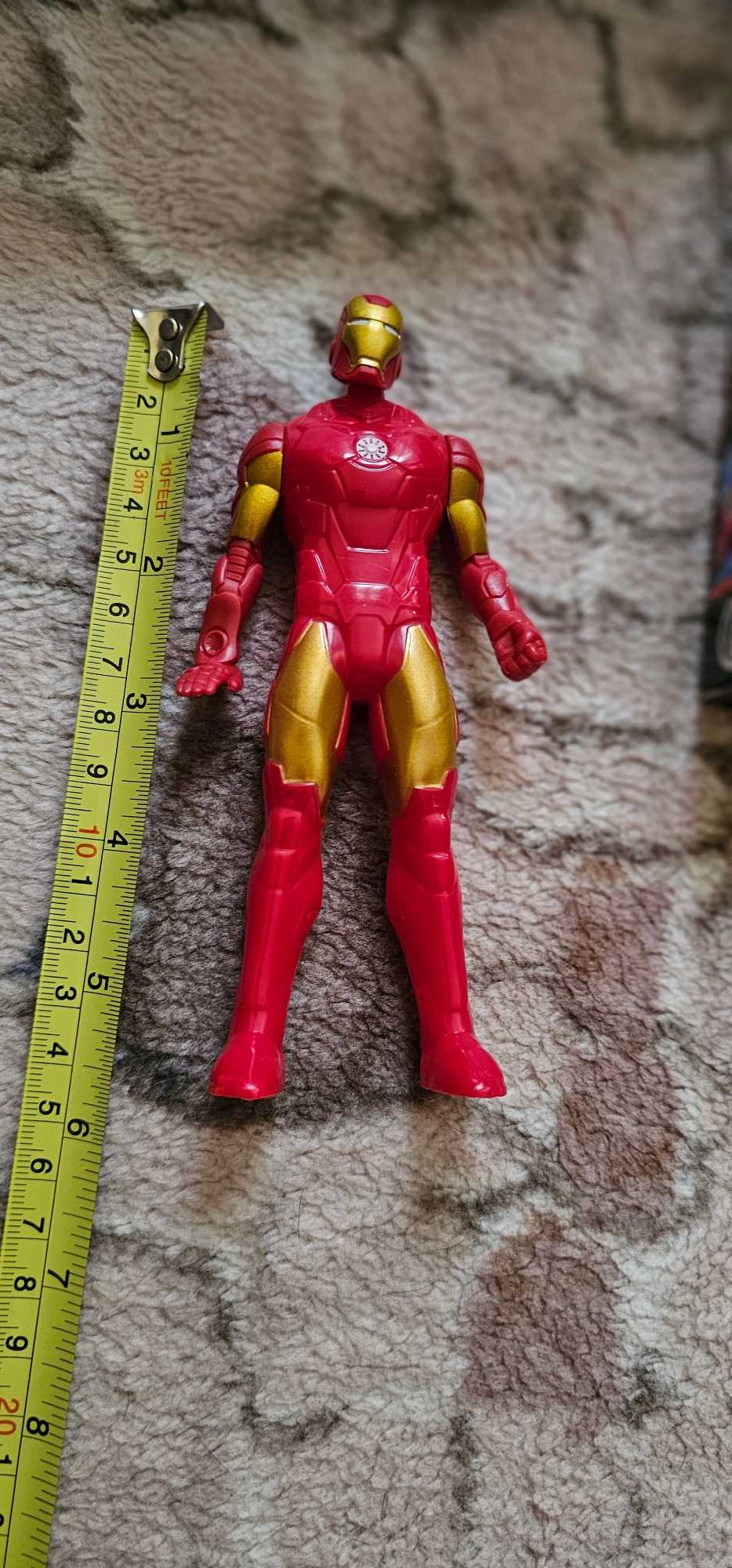 Figurina Eroii Marvel  capitan America Thanos IronMan