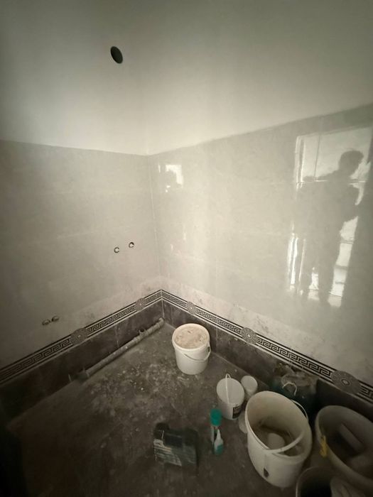 Аль-Бухорий трасса продается 72 квадратная квартира