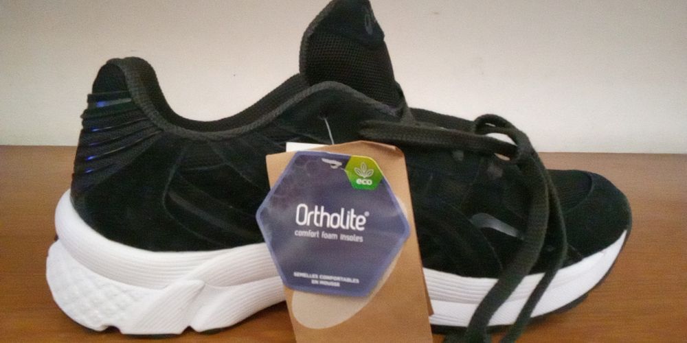Asics gel,чисто нови , размер 40