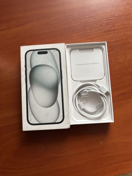 Айфон 15 256 гб 100% акб срочно продам