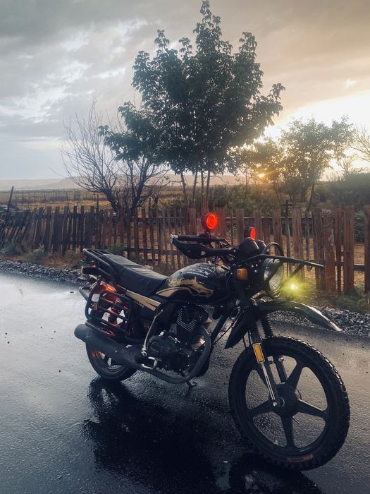 Мотоцик гсх сузуки