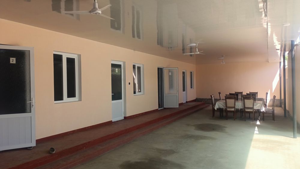 таёр бизнес сотилади