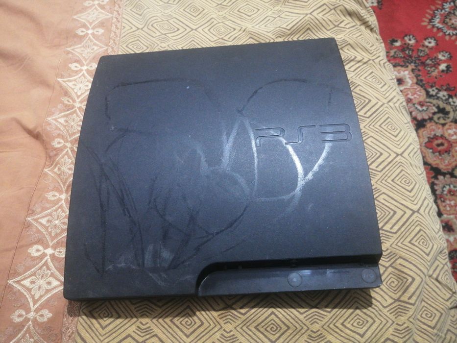 В продаже пс 3 Slim