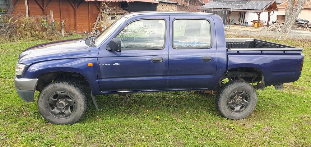 Vand Toyota Hilux