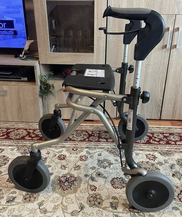 Vand Cadru de mers cu roti (rolator) Pliabil cu frane si sezut