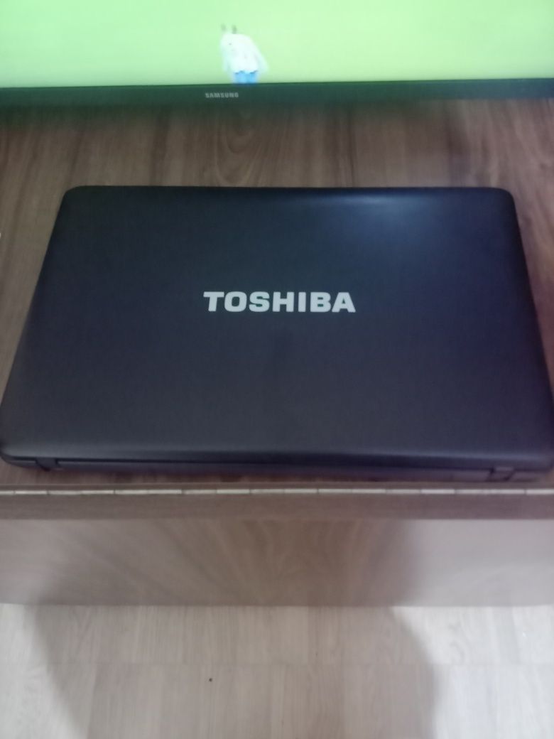 Vind laptop Toshiba