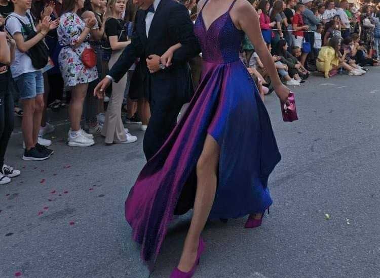 Абитуриентска рокля-Randi Fenoli