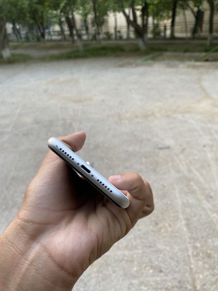 Iphone XR white 64gb
