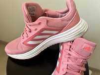 Маратонки Adidas 39 номер
