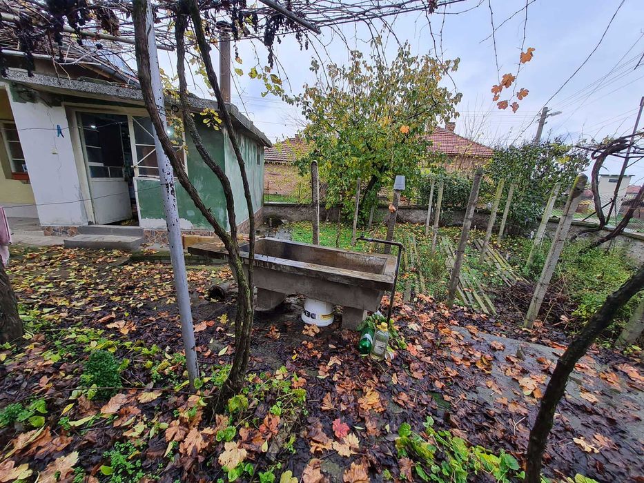 КЪЩА с.Брест обл. Плевен