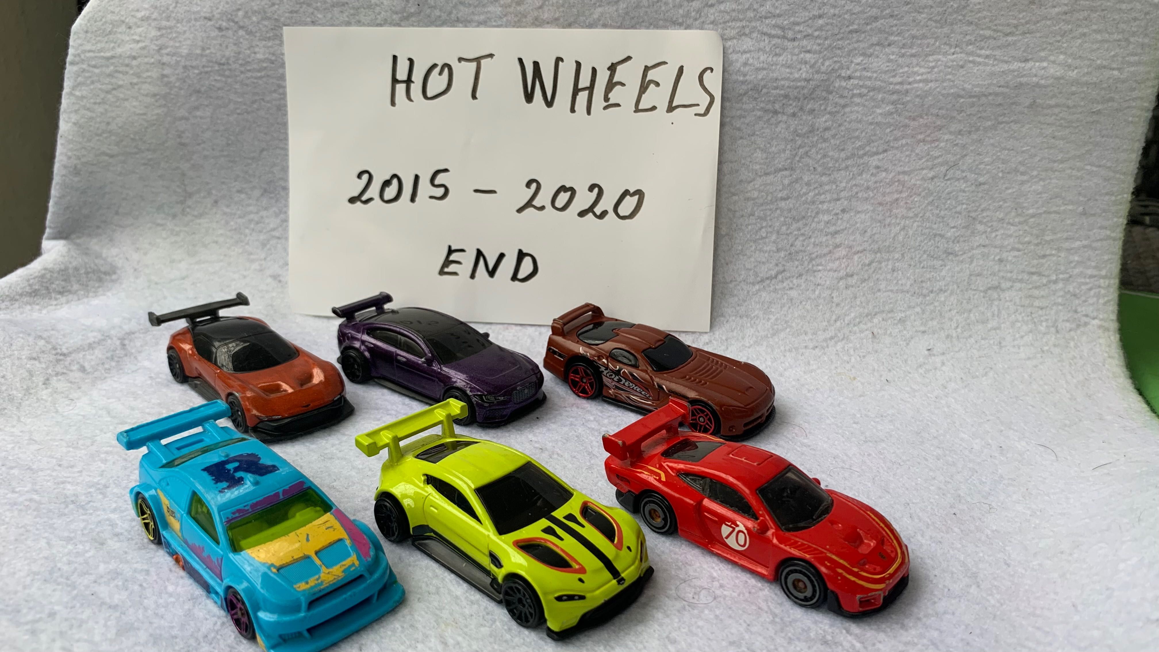 Hot wheels колички