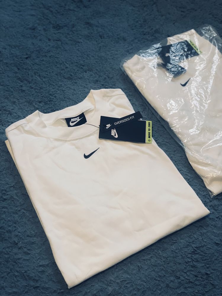 Tricou Nike Nou tee essential oversize boyfriend
