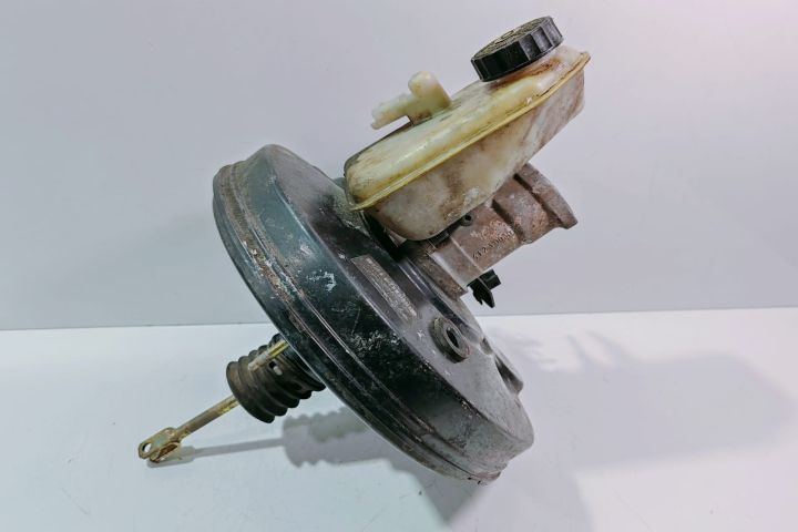 Tulumba Frana  cu pompa centrala 8200100229A Renault Laguna a 2-a gen