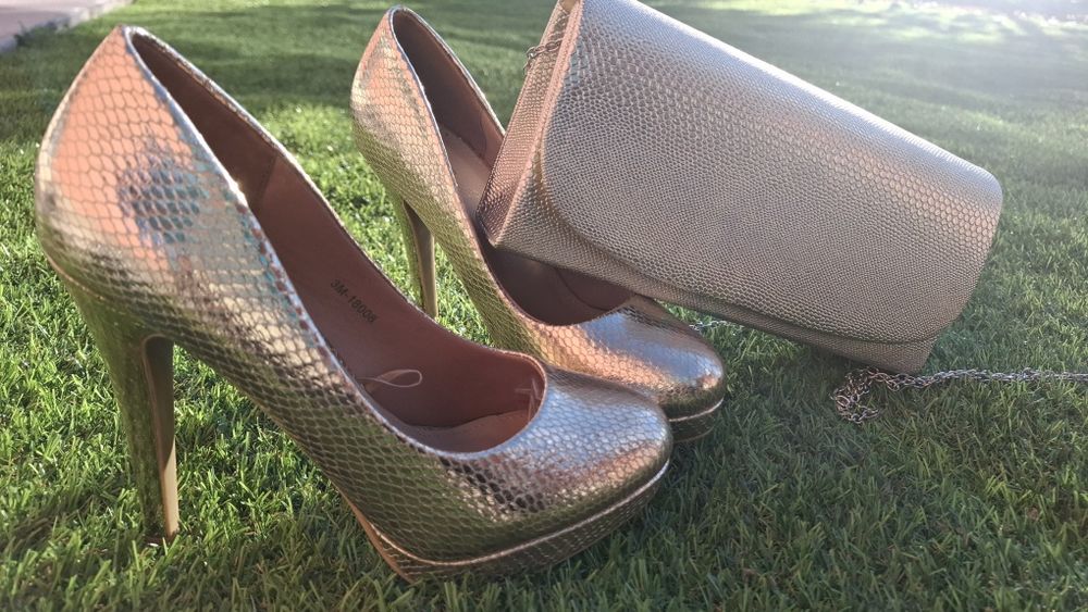 Дамски обувки с чанта няколко варианта