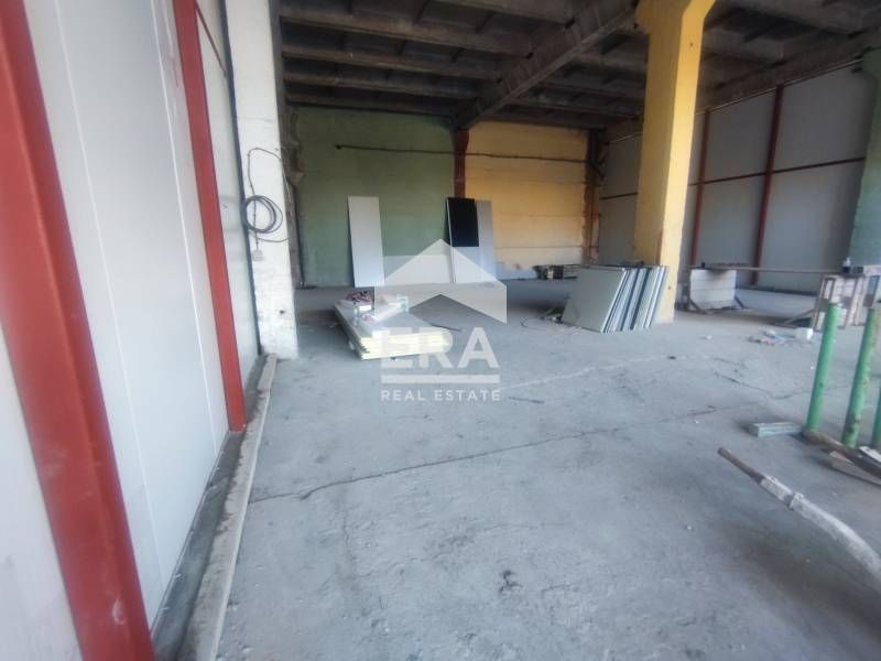 Склад под наем в кв.,,Овчарски ,,гр.Хасково