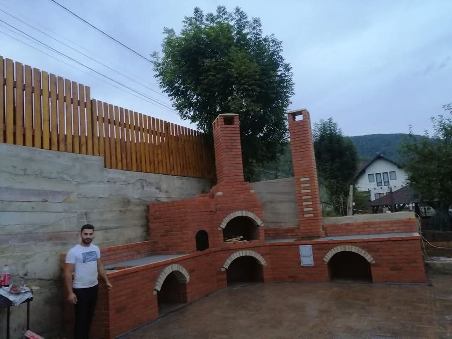 Construim gratare calificativ și repede