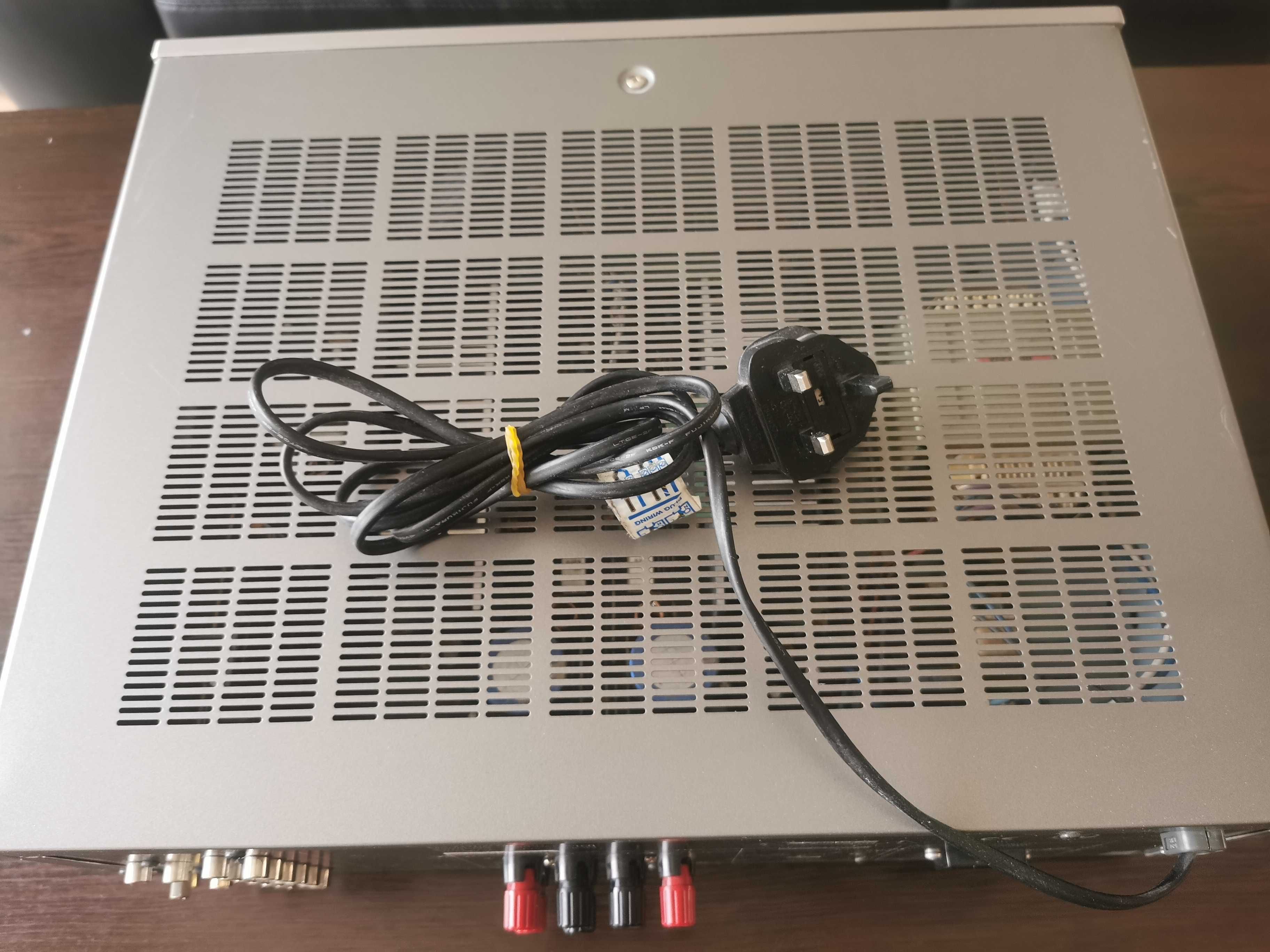 Усилвател YAMAHA AX-497 220вата