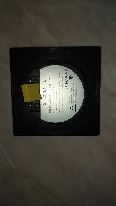 Intrerupator cu telecomanda
