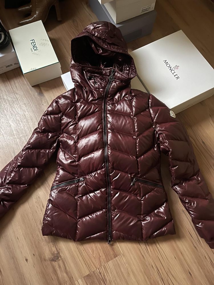 Зимно яке Moncler