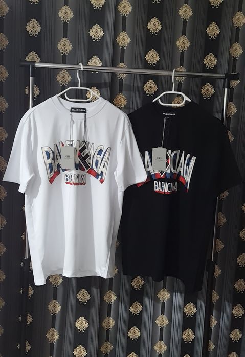 Tricou Balenciaga unisex