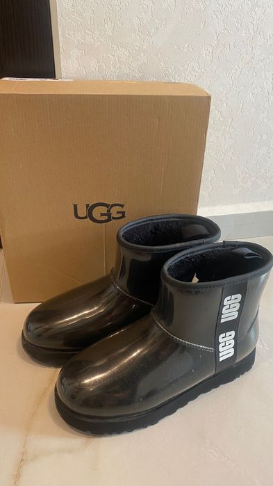 Ugg w classic clear mini зимни ботуши