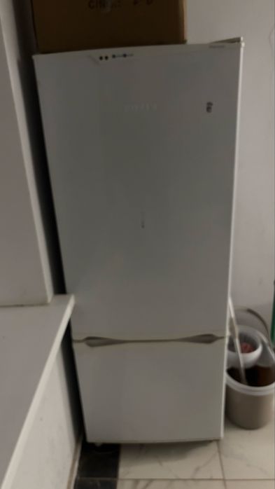 Продам холодильник срочно