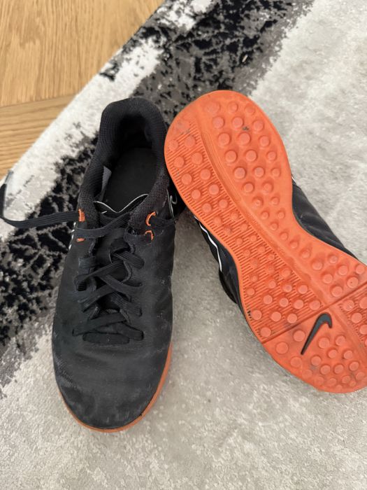 Pantofi de fotbal pentru copii