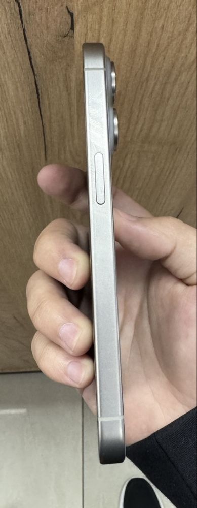 Iphone 15 pro ideal