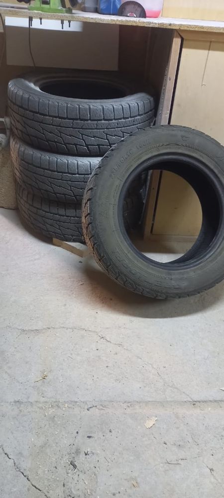 Продается шины хорош состояние