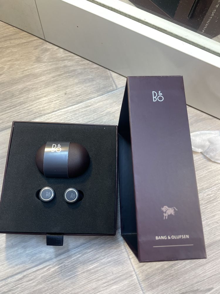 наушники Bang & Olufsen E8 3rd Generation