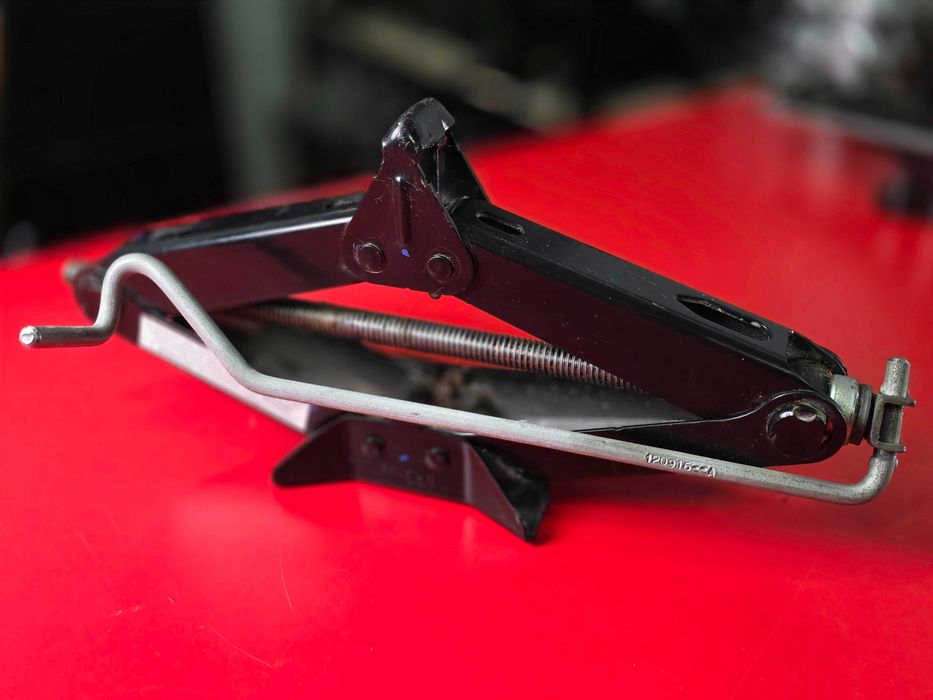 Cric Auto OEM Renault Captur Megane Laguna Kangoo Dacia Dokker Duster