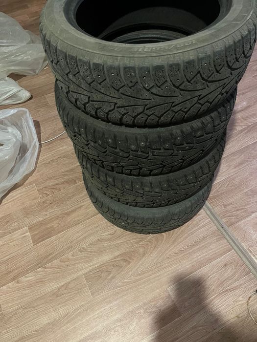 Комплект зимней резины 185/55 R15 (4 шт.)