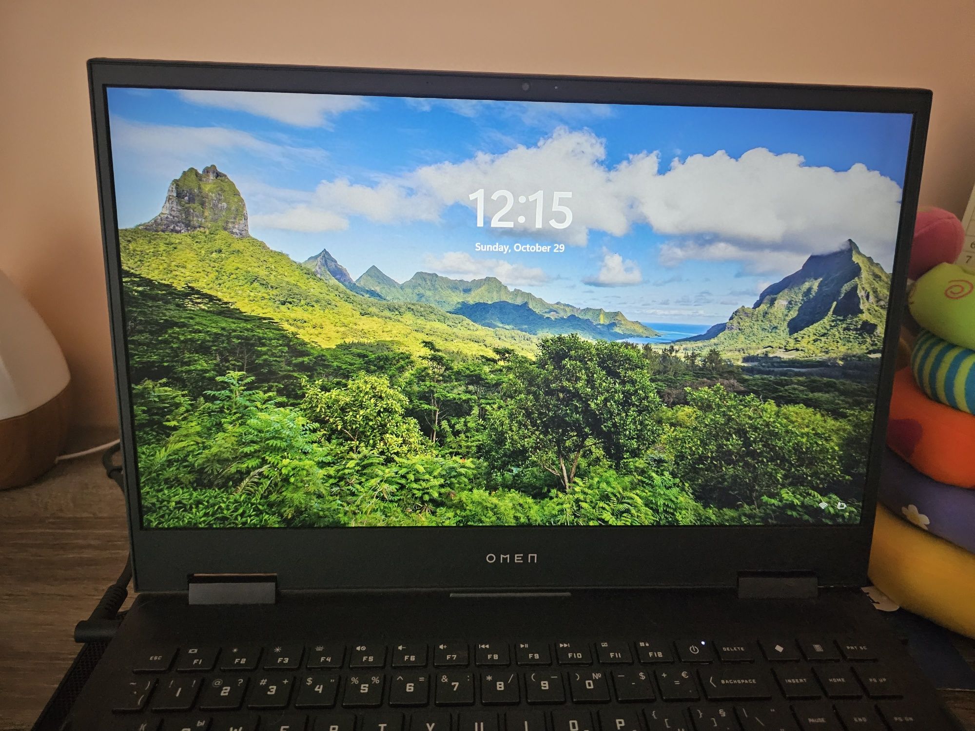 HP Omen 15-en1008nu, 15.6" FHD 144Hz IPS, Ryzen 7 5800H, RTX 3070 8GB