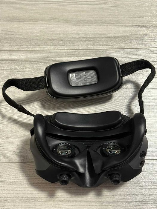 DJI Avata 2 Fly More Combo + DJI FPV Remote Controller 3