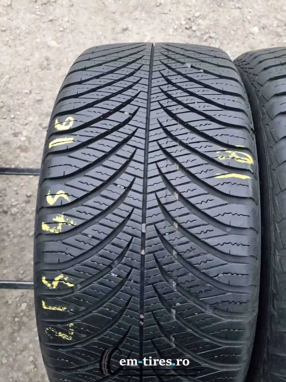 SET 2 Anvelope All Season 215/45 R16 GOODYEAR Vector 4Seasons
