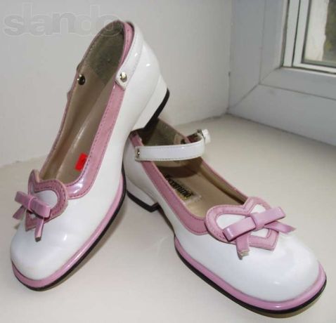 Туфли лакированные для девочки р25