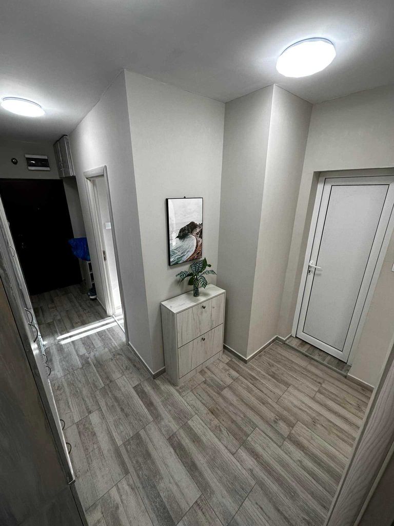 Дава се под наем Тристаен апартамент в Пловдив, Каменица 2 - 70 кв.м за 400 € - Снимка #6