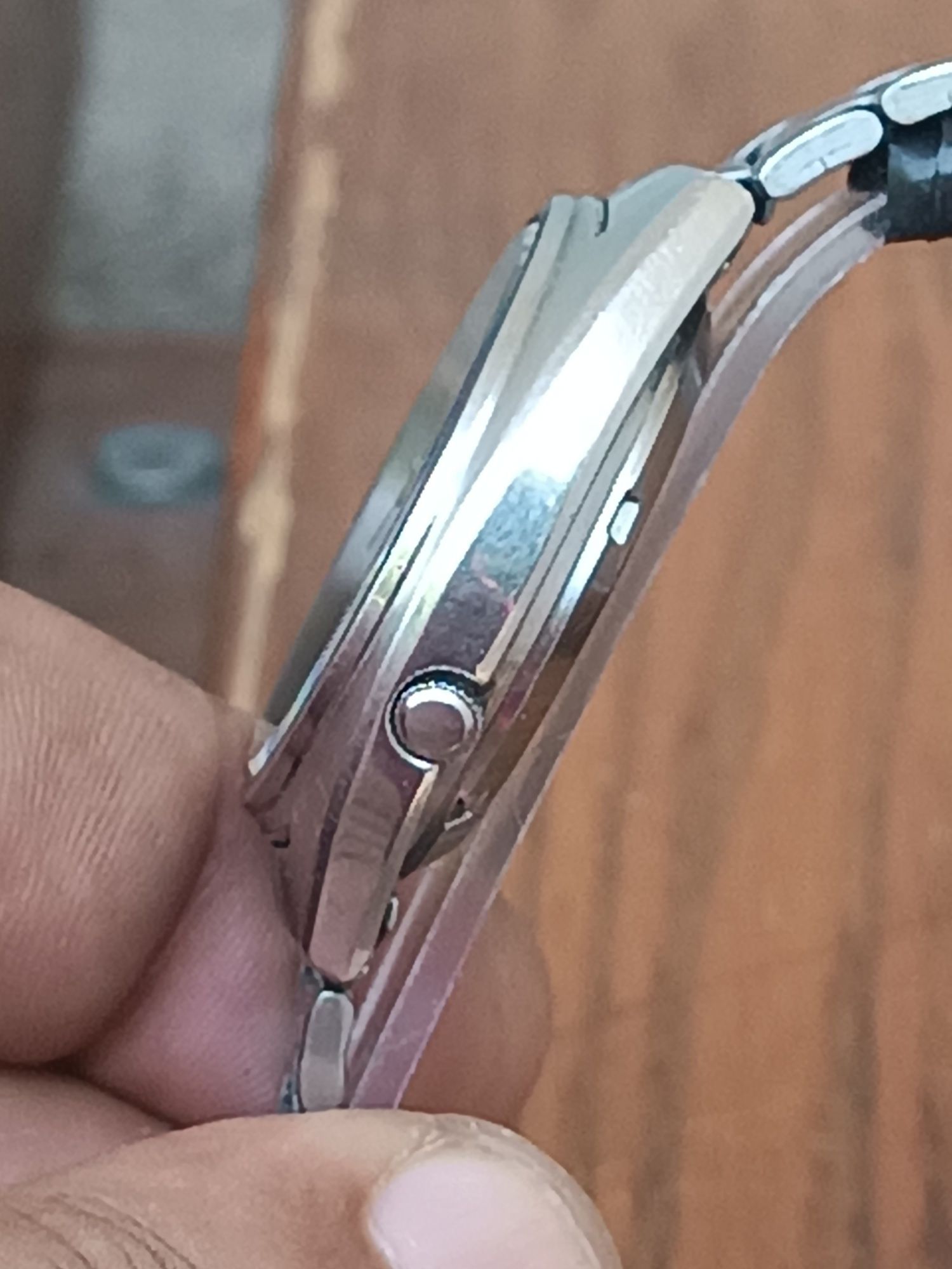 Предлагам мъжки часовник seiko 5 avtomatik рядък много запазен работи