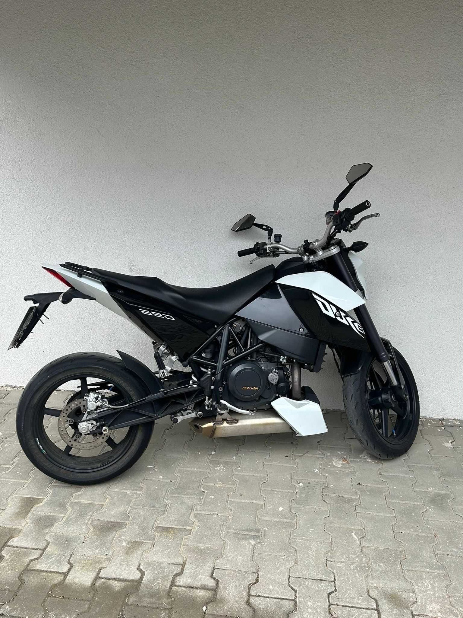 KTM 690 Duke - A2