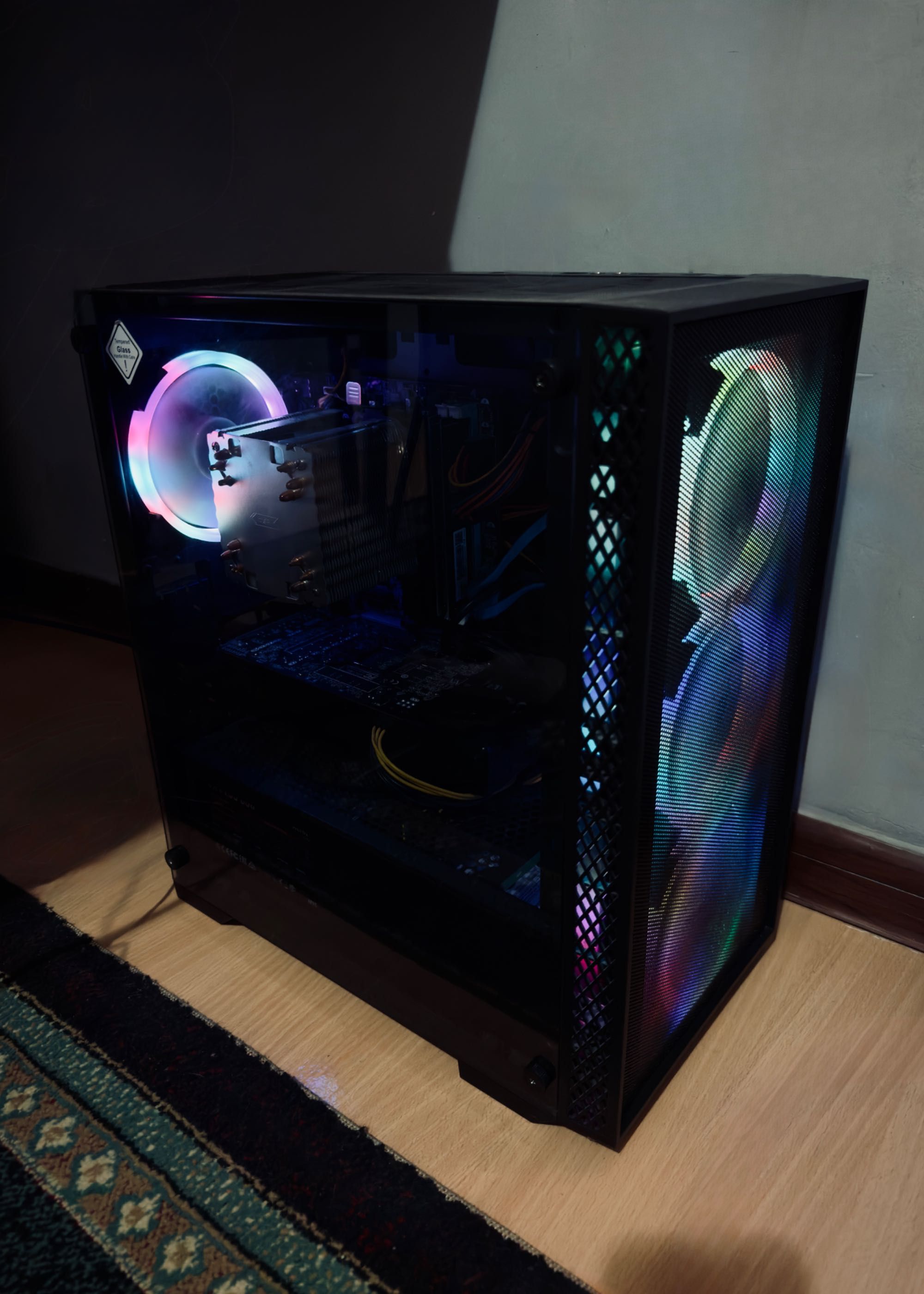 Бюджетный игровой компьютер - i7 3770 x RX 570 8 GB X RAM 16 GB