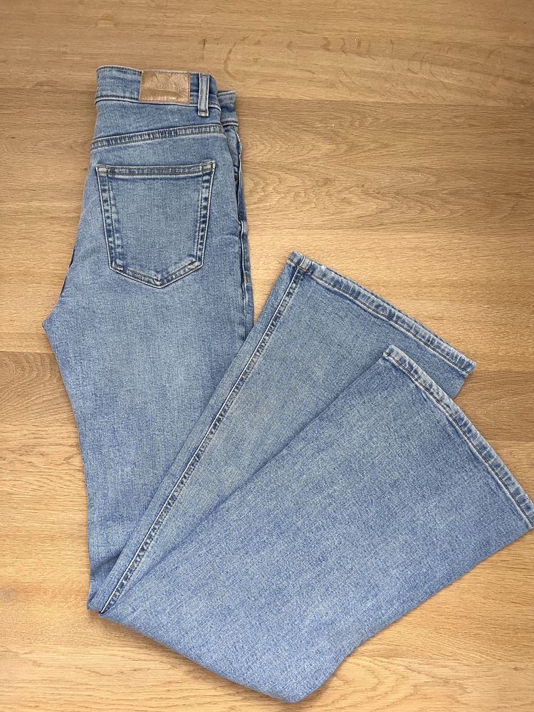 Blugi evazati Pull & Bear 36/S