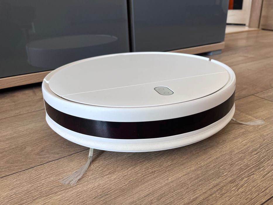 Mi Robot Vacuum Mop Essential