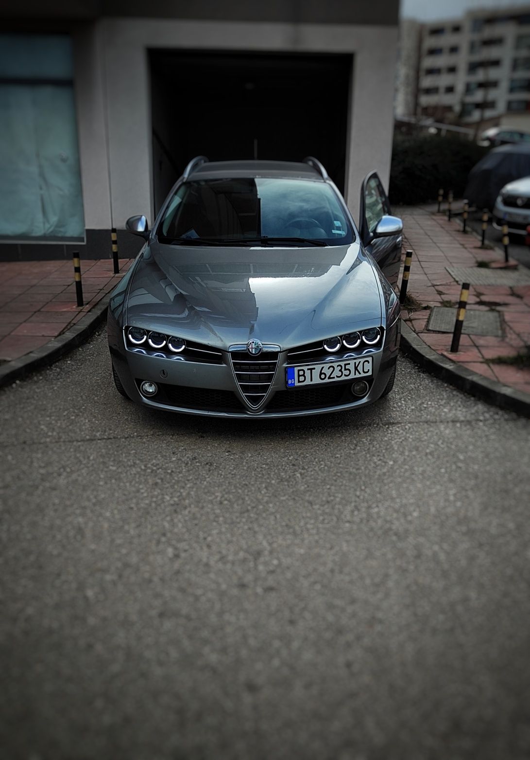 Монтаж Angel Eyes/Bi-Led/Смяна/Полиране/рефлектори лупи/Alfa Romeo 159