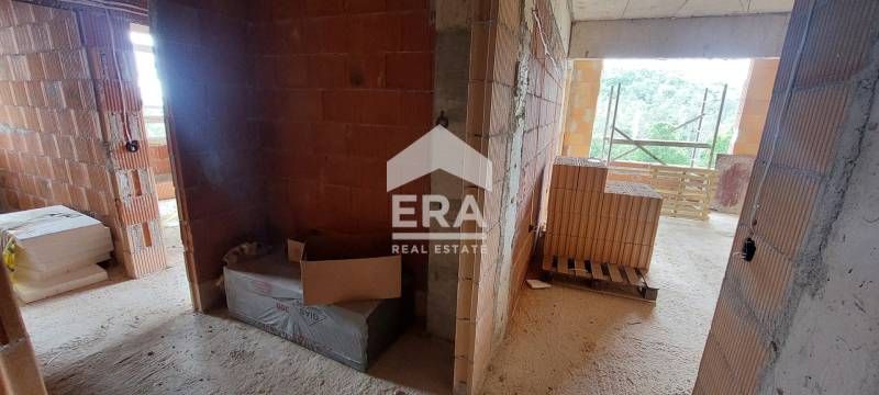 Продава се Тристаен апартамент в Варна, Аспарухово - 90 кв.м за 1334 €/кв.м - Снимка #1